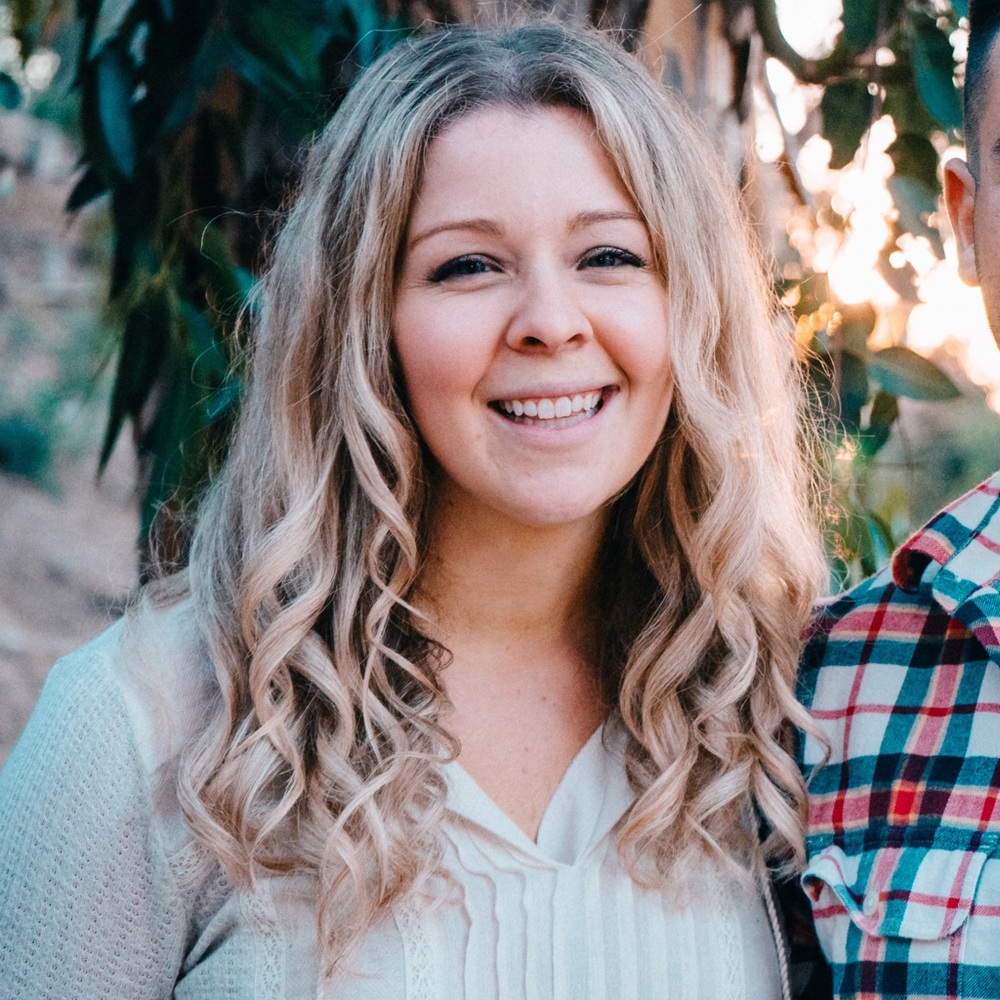 Meet your Posher, Courtney